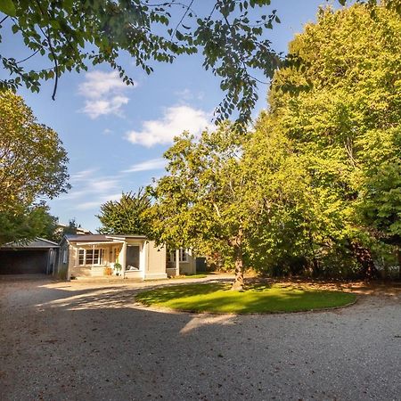 Hop, Skip And Jump To The Lake - Te Anau House Exteriér fotografie