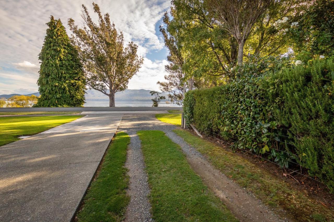Hop, Skip And Jump To The Lake - Te Anau House Exteriér fotografie